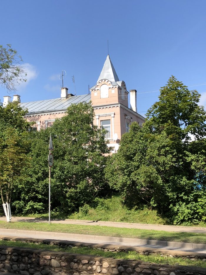 что посмотреть в печорах кроме монастыря