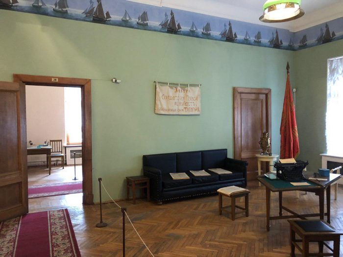кабинет ленина в доме кшесинской