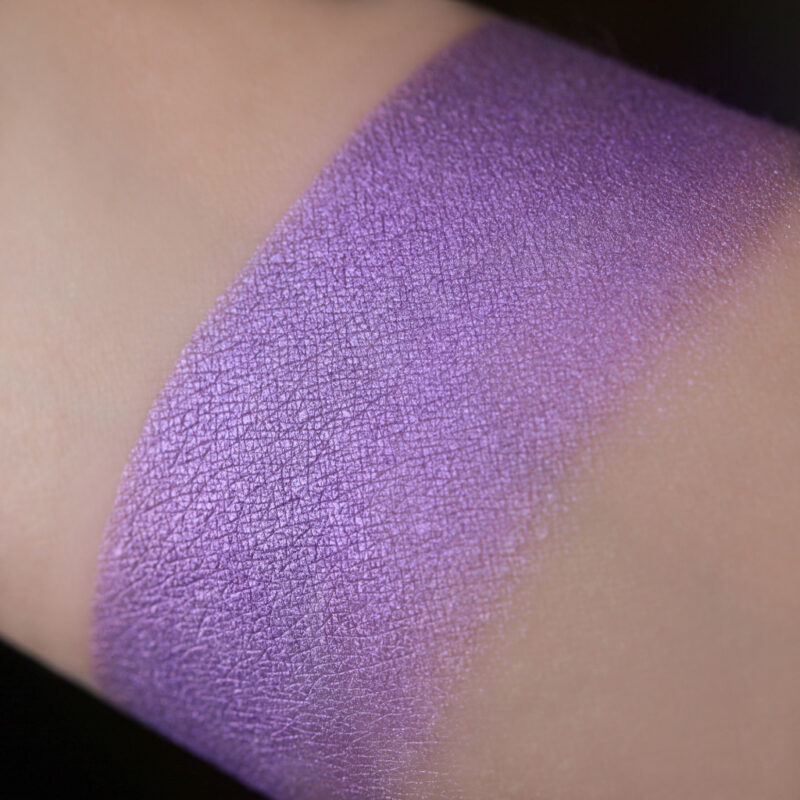 little lively lilac